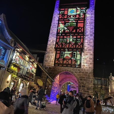 ריקוויר Appartement Chaleureux Vue Sur Centre Historique מראה חיצוני תמונה